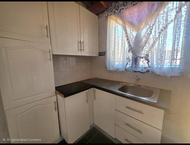 2 BEDROOM HOUSE FOR SALE IN WINDMILL PARK EXT